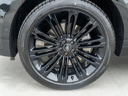 Used 2026 Land Rover Range Rover Velar Dynamic SE AWD/4WD image 11