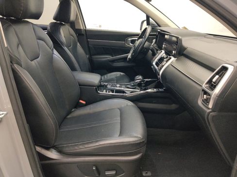 Used 2022 Kia Sorento SX FWD image 21