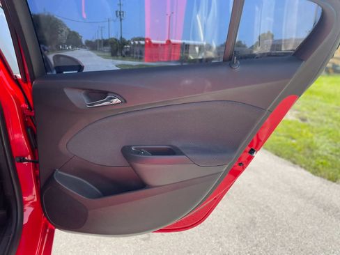 Used 2018 Chevrolet Cruze LT FWD image 31