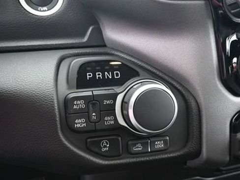 Used 2025 RAM 1500 Big Horn AWD/4WD image 22