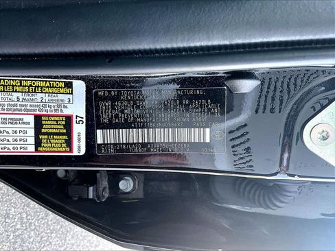 Used 2022 Toyota Camry XLE AWD/4WD image 9