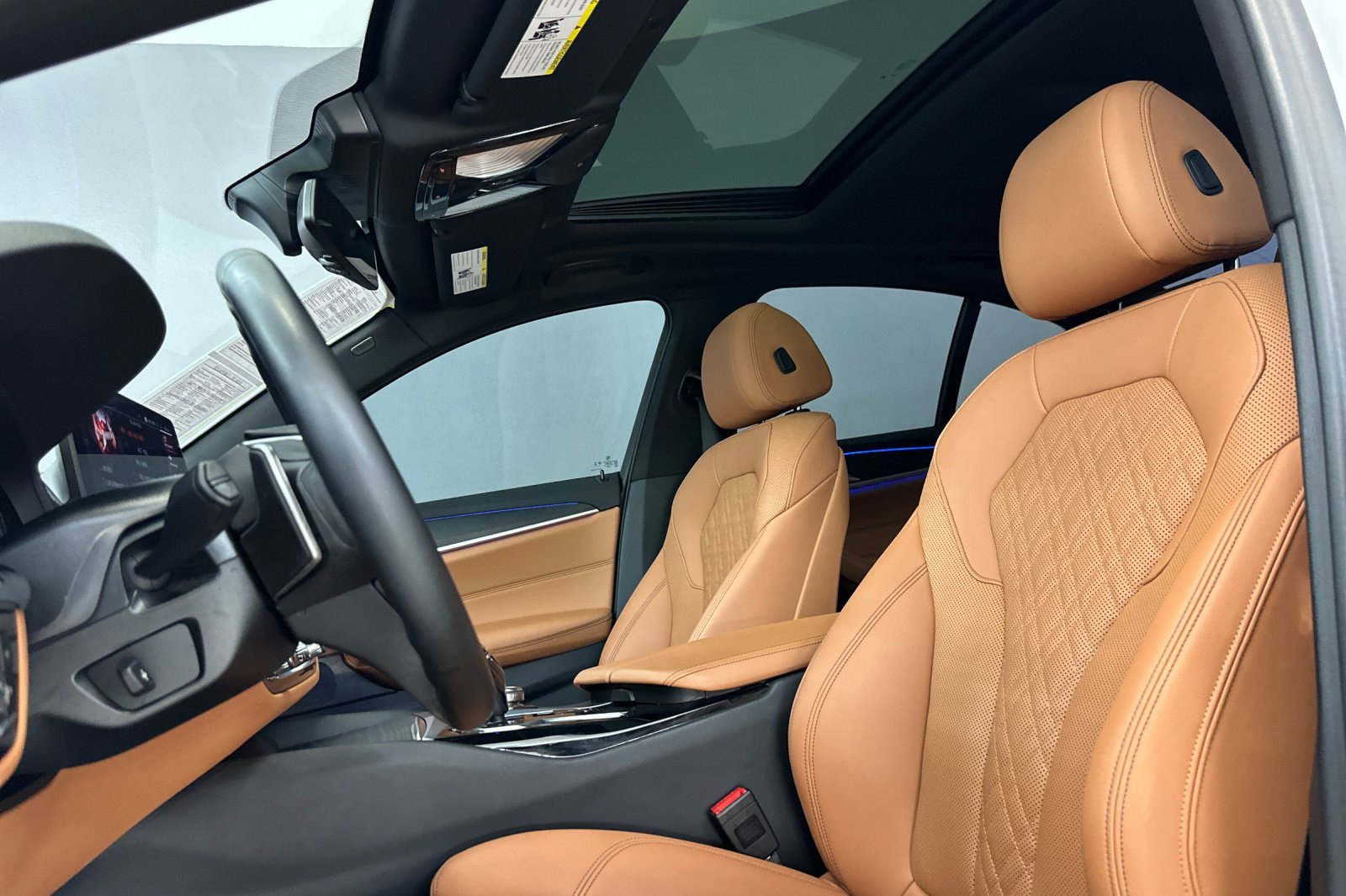 Certified 2023 BMW 530i w/ Convenience Package RWD image 23