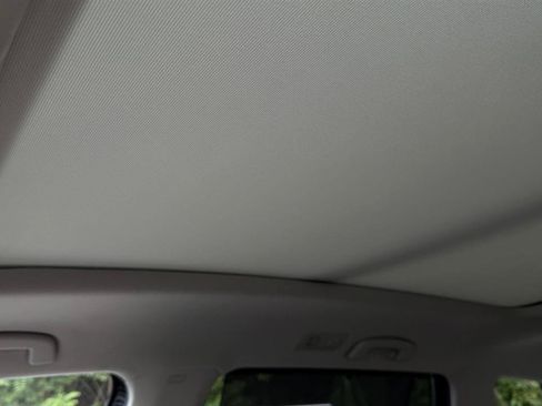 Used 2022 Volkswagen Atlas SE w/ Panoramic Sunroof Package AWD/4WD image 62