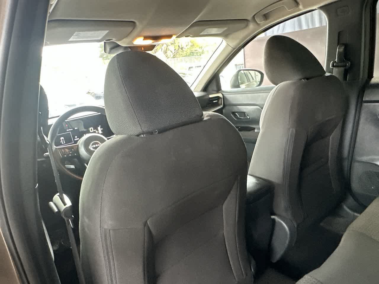 Used 2025 Nissan Kicks S FWD image 23