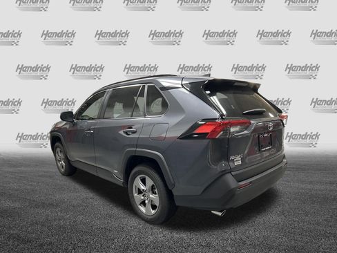 Used 2025 Toyota RAV4 LE AWD/4WD image 8