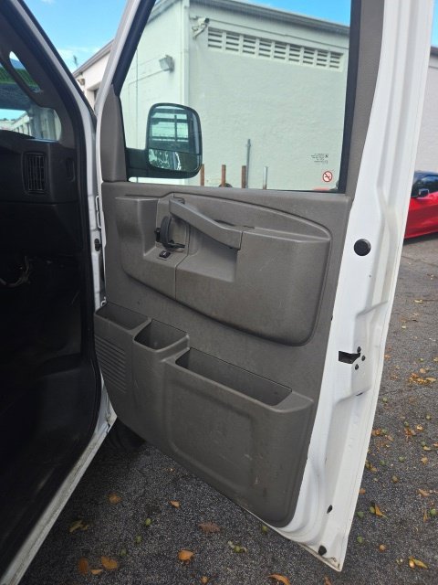 Used 2020 GMC Savana 2500 w/ Driver Convenience Package RWD image 17