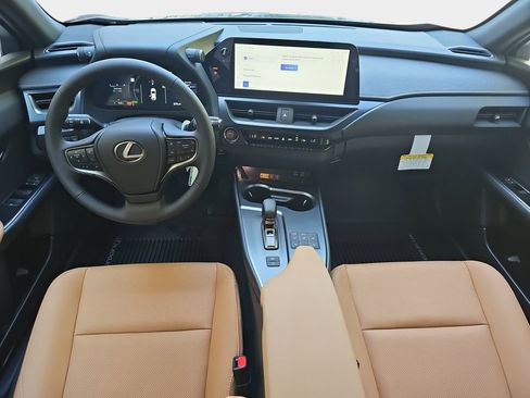 New 2026 Lexus UX 300h AWD image 9