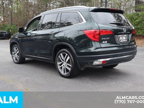 Used 2018 Honda Pilot Touring image 9