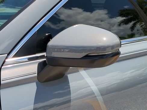 New 2026 Honda CR-V EX-L image 11