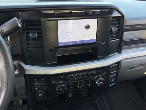 Used 2024 Ford F350 XL w/ FX4 Off-Road Package image 19