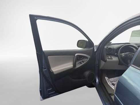 Used 2012 Toyota RAV4 Limited w/ Navigation Value Pkg image 14