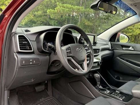 Used 2019 Hyundai Tucson SE image 14