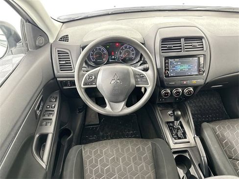 Used 2024 Mitsubishi Outlander Sport ES image 10