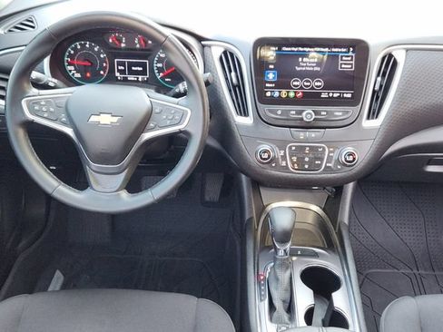 Used 2023 Chevrolet Malibu LT w/ Sport Edition FWD image 27
