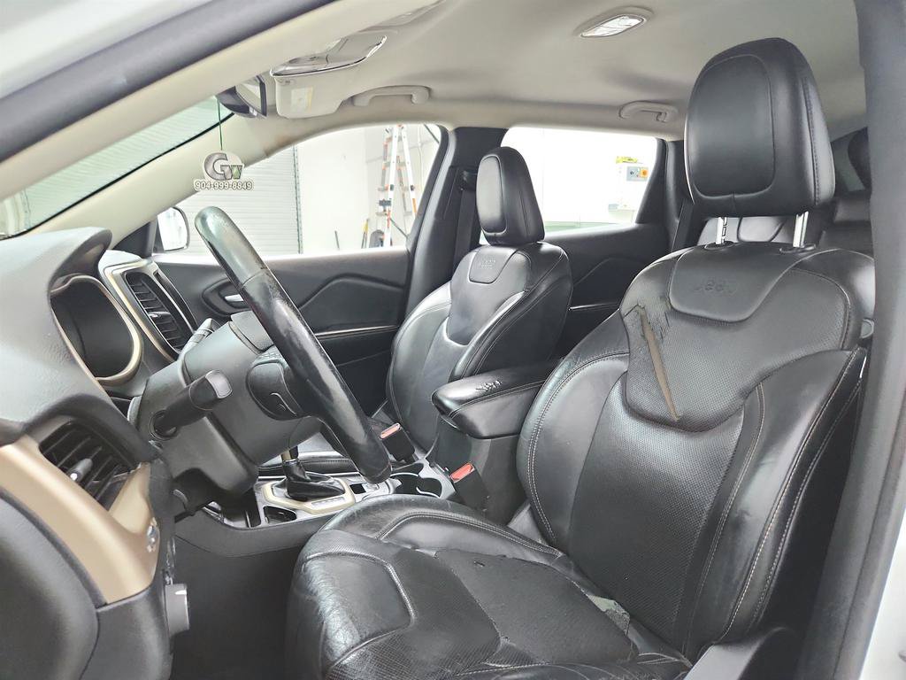Used 2014 Jeep Cherokee Limited w/ Technology Group FWD image 14