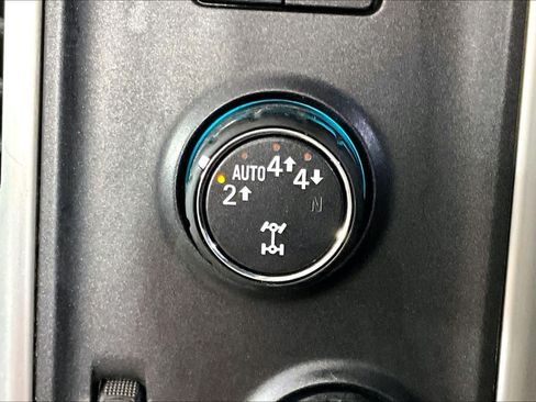 Used 2018 GMC Sierra 1500 SLE w/ SLE Value Package AWD/4WD image 33