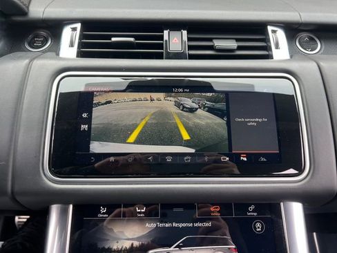 Used 2020 Land Rover Range Rover Sport HSE Dynamic image 24