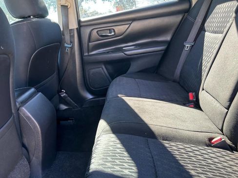 Used 2018 Nissan Altima 2.5 S w/ S Convenience Package image 34