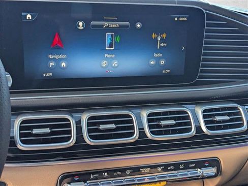 New 2026 Mercedes-Benz GLS 450 4MATIC image 11