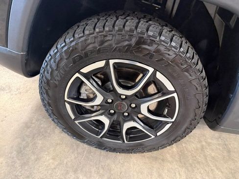Certified 2025 Jeep Compass Trailhawk AWD/4WD image 35