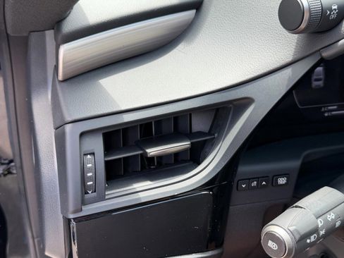 Used 2023 Lexus ES 350 F Sport w/ Accessory Package (Z2) FWD image 27