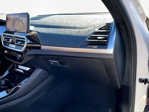 Used 2022 BMW X3 xDrive30i w/ Premium Package 2 image 17