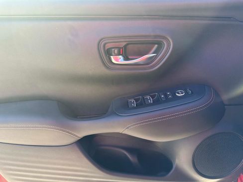 Certified 2024 Honda HR-V Sport image 17