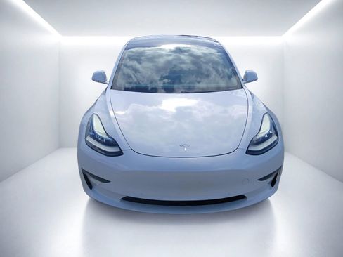 Used 2020 Tesla Model 3 Performance AWD/4WD image 3