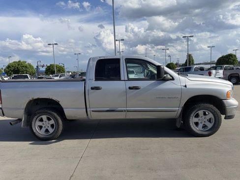 Used 2004 Dodge Ram 1500 Truck SLT w/ Quad Cab Value Group AWD/4WD image 9