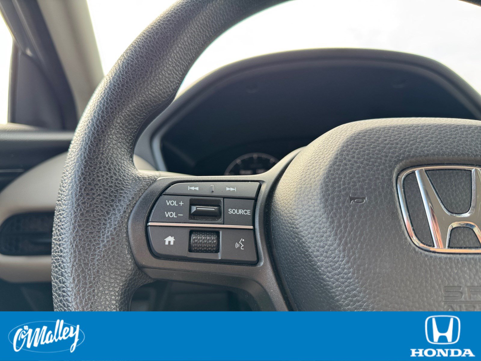 Certified 2024 Honda HR-V LX image 16