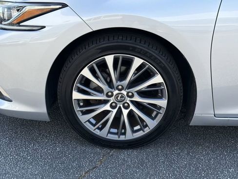 Used 2019 Lexus ES 350 w/ Premium Package FWD image 30