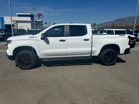 Used 2026 Chevrolet Silverado 1500 LT Trail Boss w/ LT Trail Boss Premium Package AWD/4WD image 5