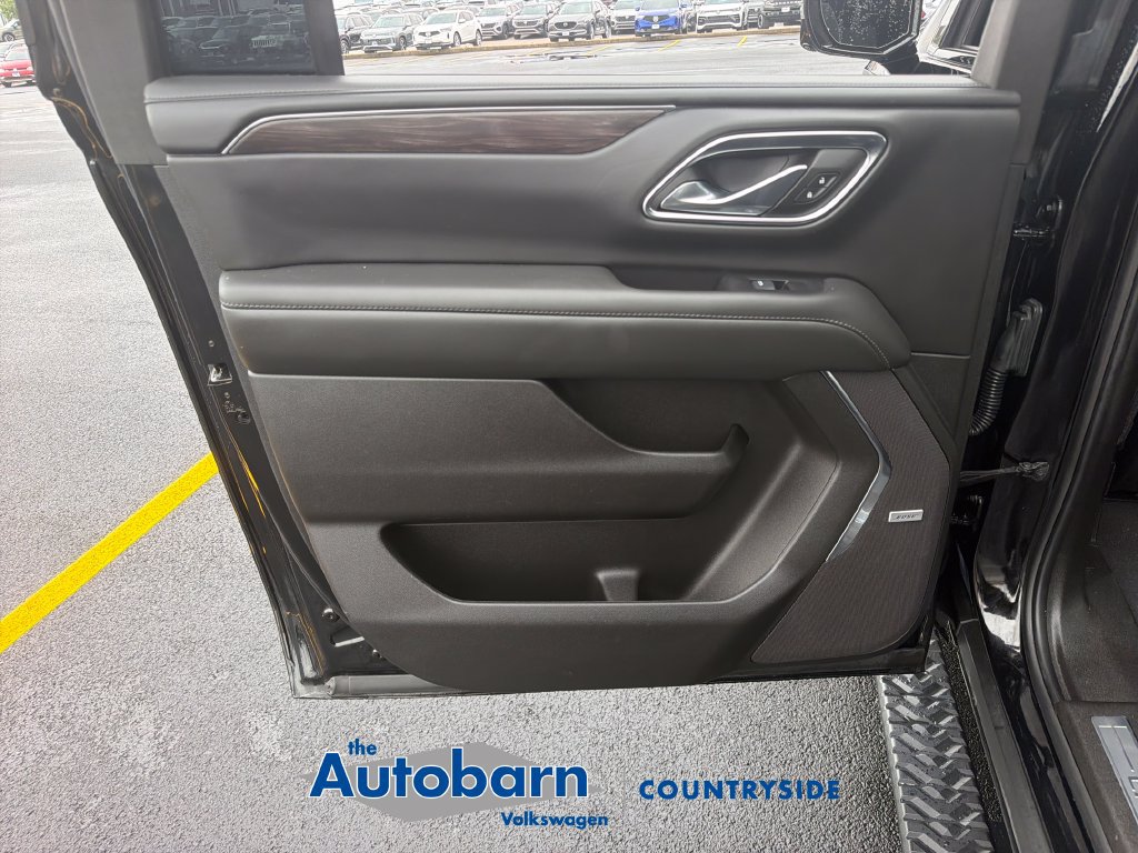 Used 2024 Chevrolet Suburban Z71 w/ Off-Road Capability Package AWD/4WD image 23