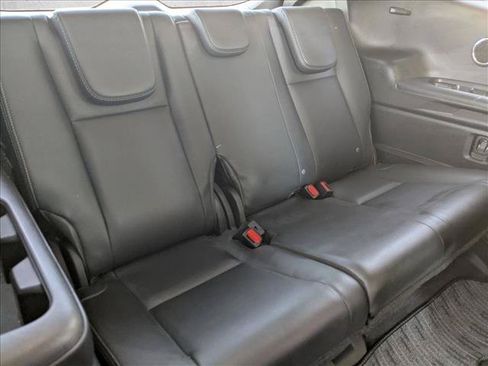 Used 2022 Subaru Ascent Touring AWD/4WD image 22
