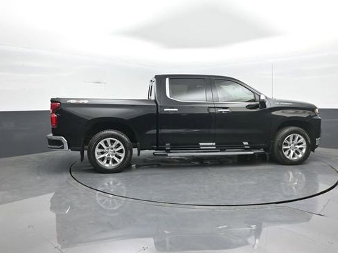 Used 2021 Chevrolet Silverado 1500 LTZ w/ Technology Package AWD/4WD image 8