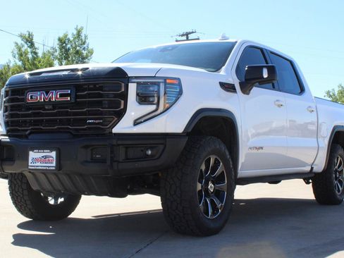 Used 2024 GMC Sierra 1500 AT4X AWD/4WD image 66