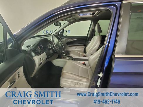Used 2023 Honda Ridgeline RTL-E image 11
