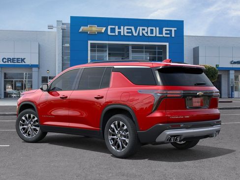 New 2026 Chevrolet Traverse LT w/ Enhanced Driving Package AWD/4WD image 5