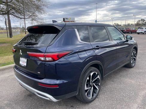 Used 2024 Mitsubishi Outlander SE image 7