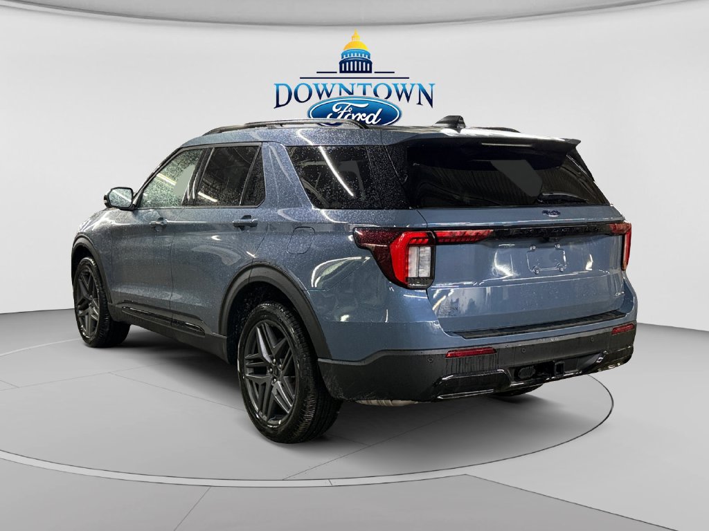 New 2026 Ford Explorer ST-Line w/ ST-Line Street Pack AWD/4WD image 5