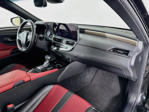 Certified 2024 Lexus ES 350 F Sport FWD image 28