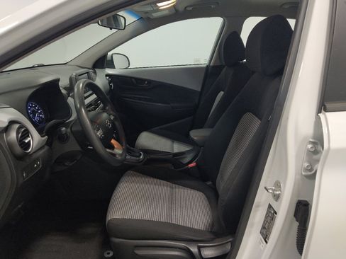 Used 2021 Hyundai Kona SE AWD/4WD image 17