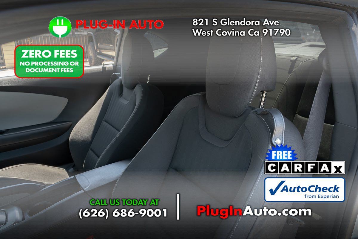 Used 2012 Chevrolet Camaro LS RWD image 6