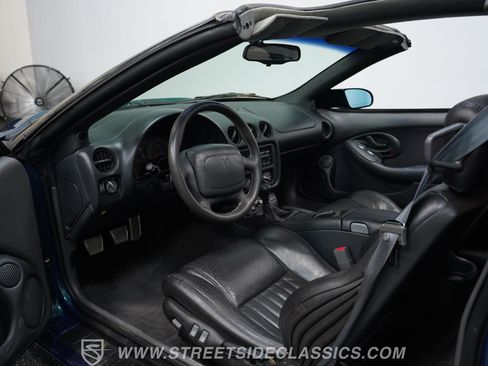 Used 1997 Pontiac Firebird Formula RWD image 4