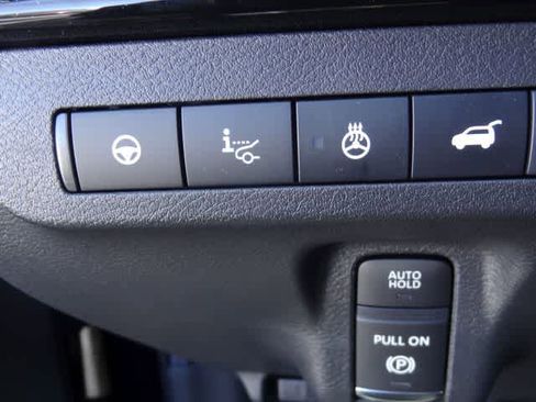 Used 2025 Nissan Murano Platinum w/ Cargo Package image 11