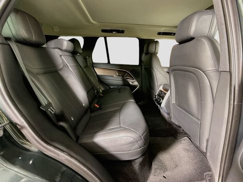 Used 2023 Land Rover Range Rover SE AWD/4WD image 17