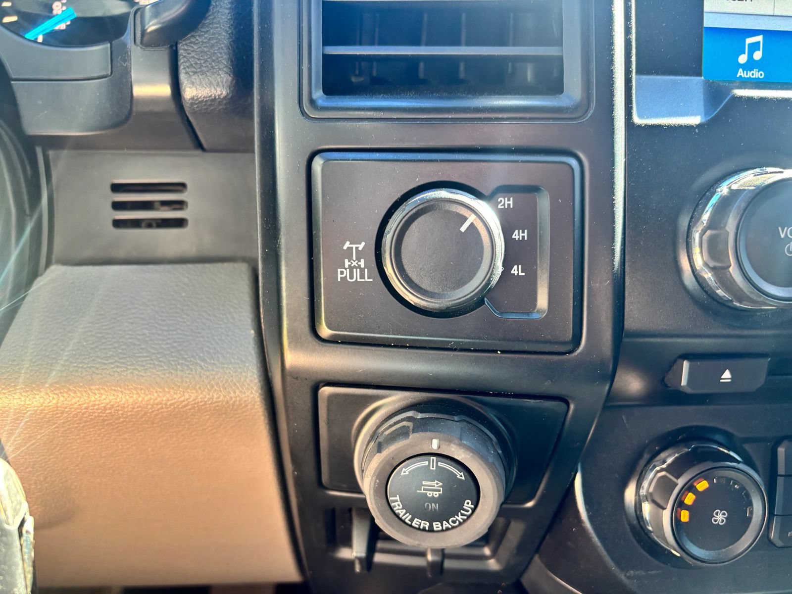 Used 2018 Ford F150 XL w/ Equipment Group 101A Mid AWD/4WD image 22
