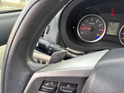 Used 2014 Subaru Crosstrek 2.0i Premium image 25