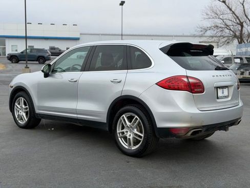 Used 2011 Porsche Cayenne image 5
