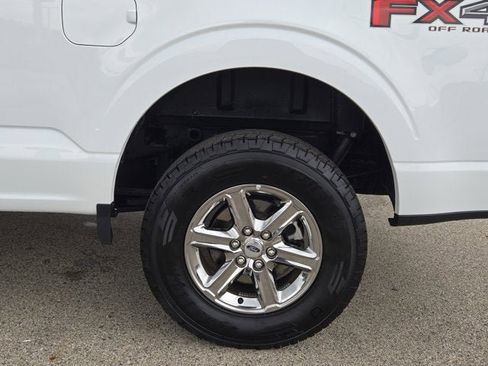 Used 2025 Ford F150 XLT w/ Equipment Group 302A MID AWD/4WD image 18